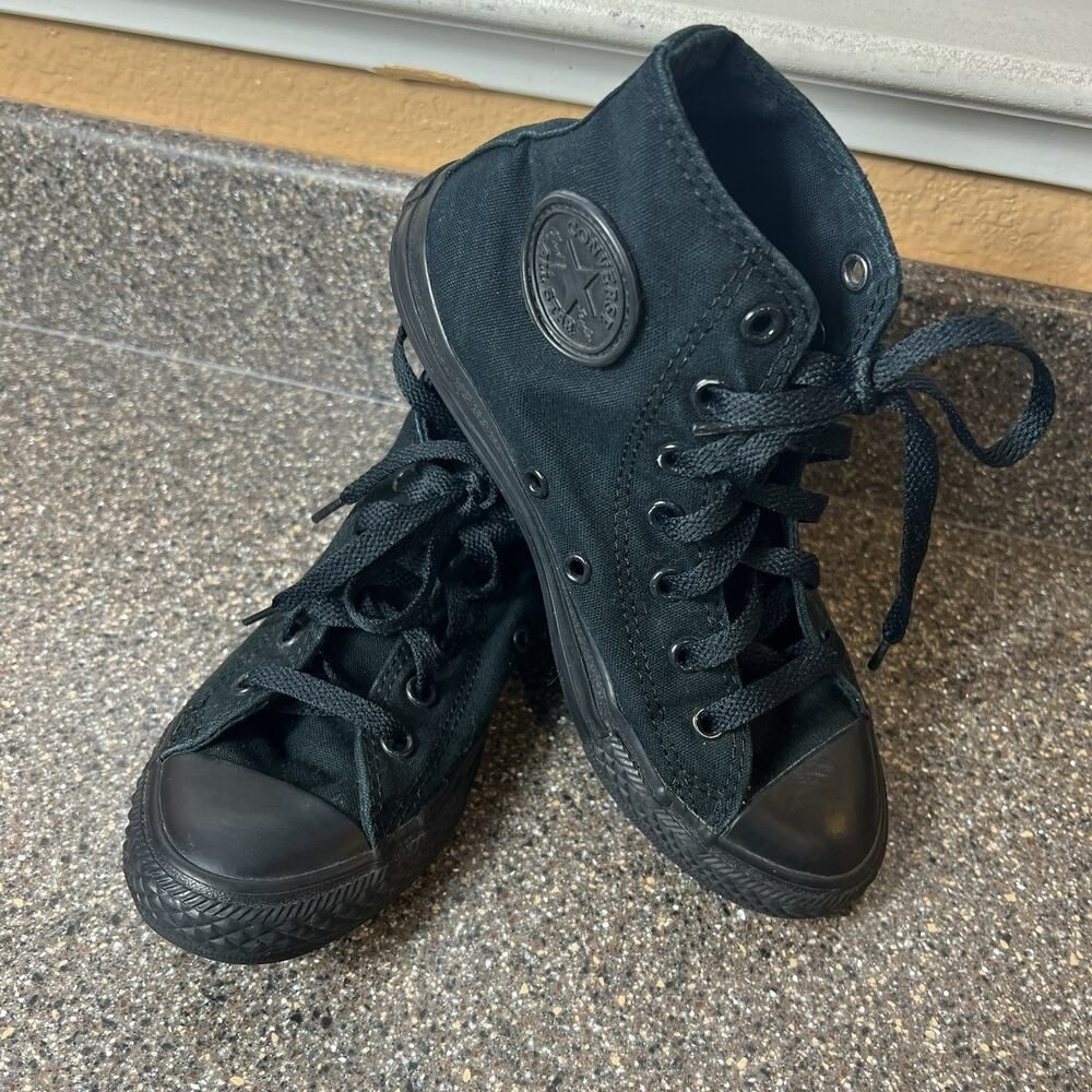 Converse All Star Little Kids Youth Sz 2 Canvas Sneaker Hi Top All Black Lace Up